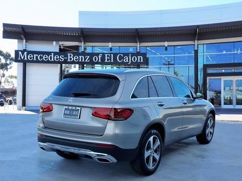 Certified 2022 Mercedes-Benz GLC 300 image 3