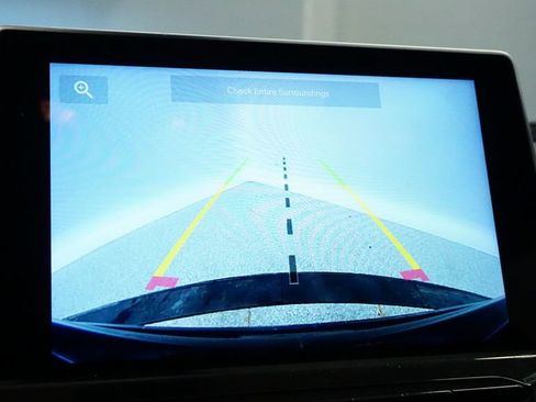 Used 2023 Jeep Compass Latitude image 30