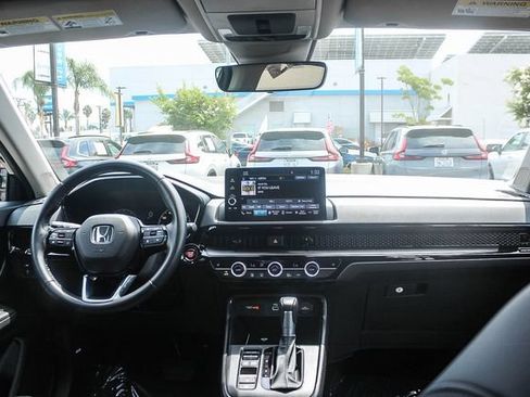Used 2025 Honda CR-V EX-L image 16