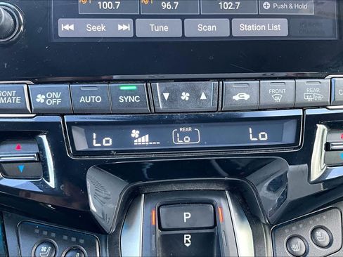 Used 2020 Honda Odyssey Elite image 33