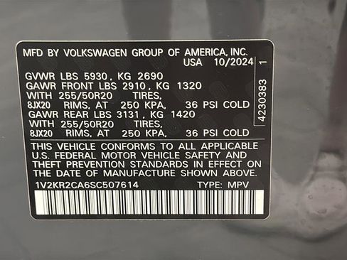 Used 2025 Volkswagen Atlas SE w/ Panoramic Sunroof Package AWD/4WD image 29