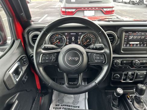 Used 2021 Jeep Wrangler Unlimited Sport AWD/4WD image 14