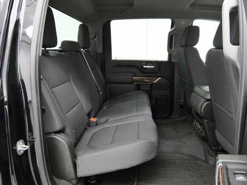 Used 2022 GMC Sierra 3500 SLE w/ SLE Convenience Package image 20