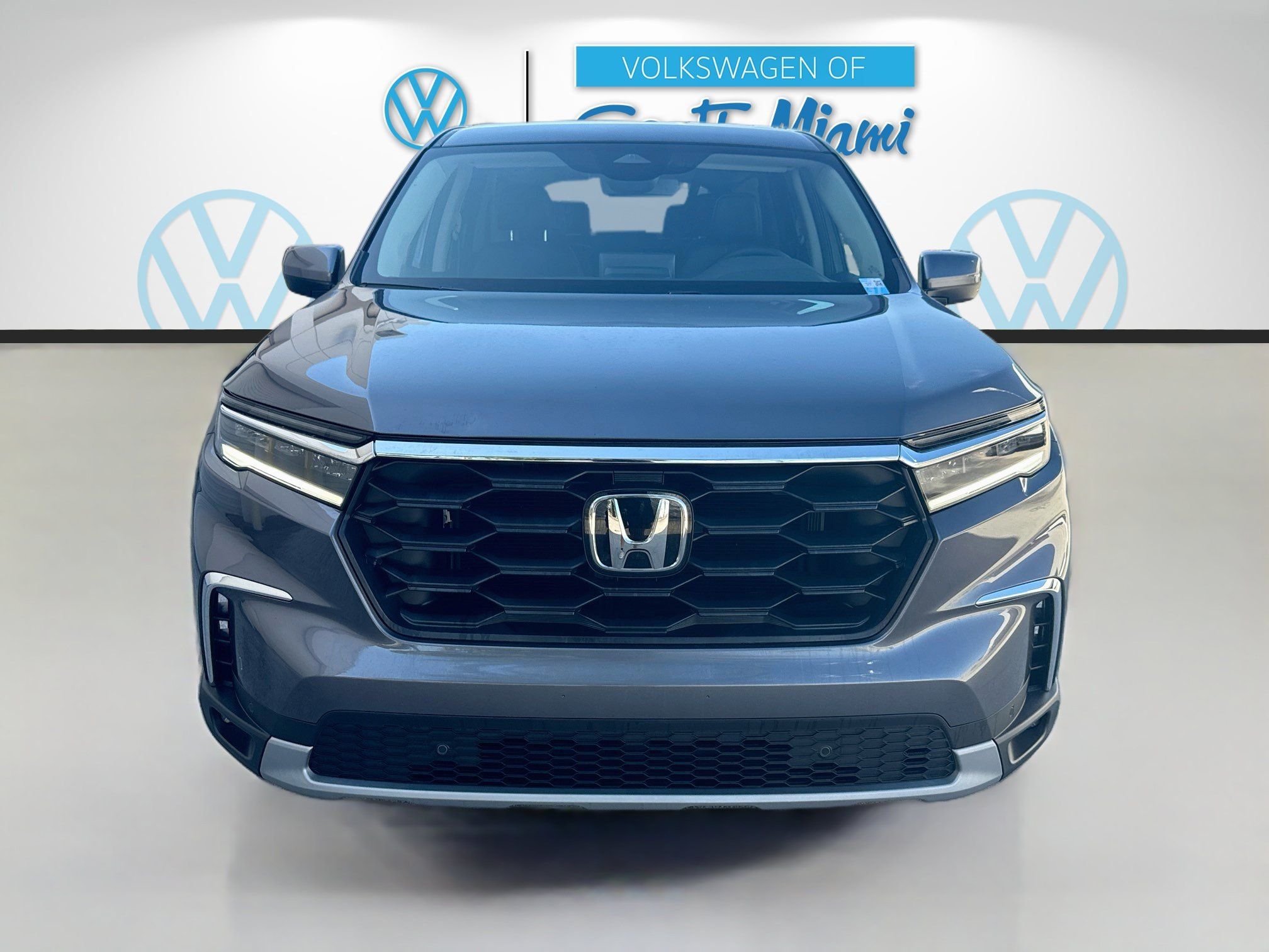 Used 2025 Honda Pilot EX-L image 2