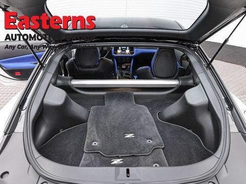Used 2025 Nissan Z Performance w/ Floor Mat Package RWD image 8
