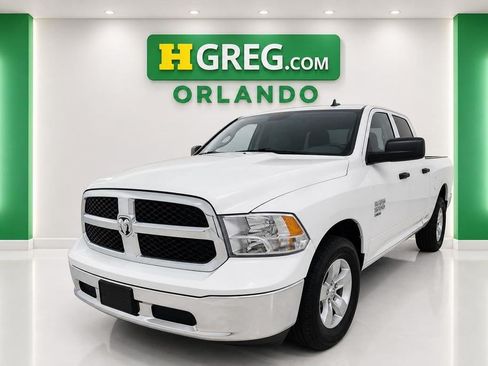 Used 2023 RAM 1500 Classic SLT w/ Electronics Group AWD/4WD image 4