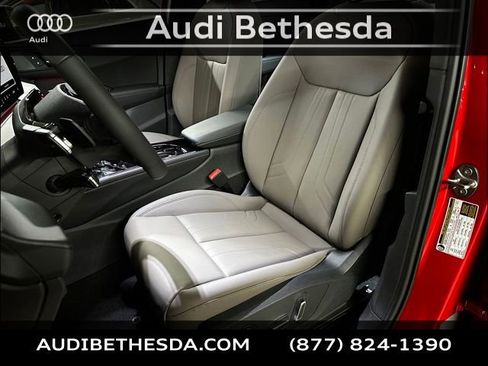 New 2026 Audi Q3 quattro 2.0T AWD/4WD image 21