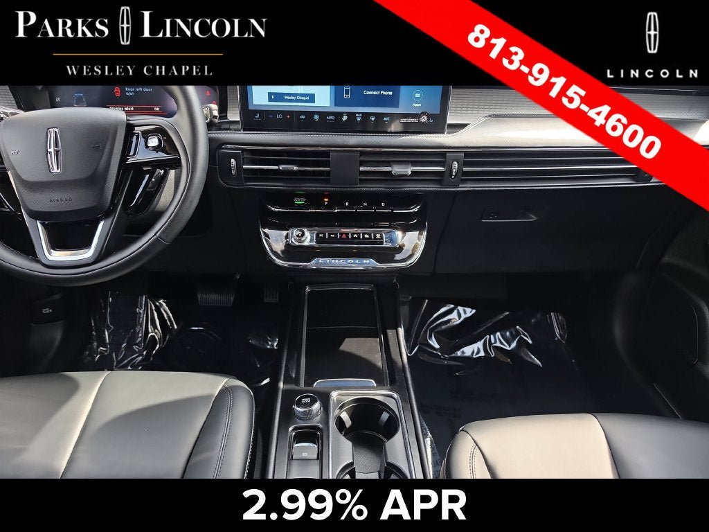 Certified 2025 Lincoln Corsair FWD image 13