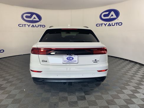 Used 2021 Audi Q8 Premium AWD/4WD image 4