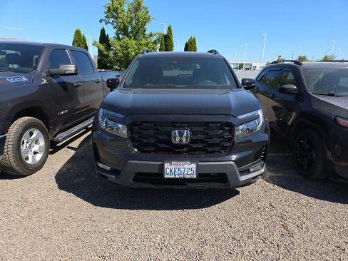 Used 2023 Honda Passport Elite image 5