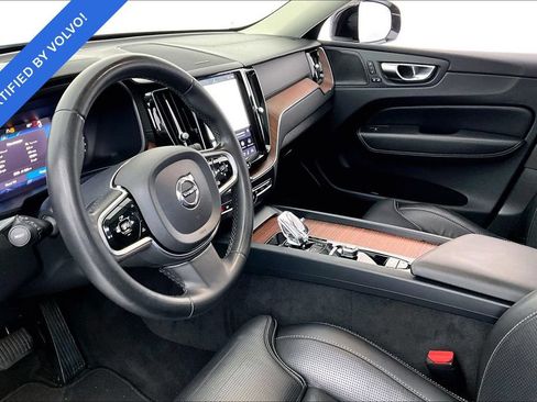 Used 2023 Volvo XC60 B6 Ultimate AWD/4WD image 15