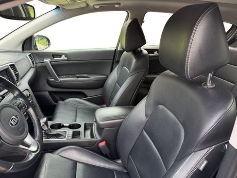 Used 2017 Kia Sportage EX w/ EX Premium Package image 9