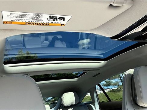 Certified 2023 Mercedes-Benz EQS 580 4MATIC Sedan image 16