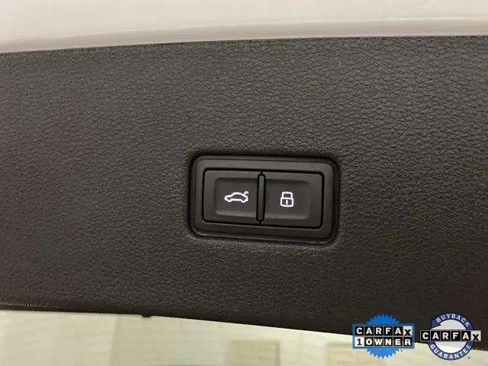 Used 2023 Audi Q8 Premium Plus w/ Premium Plus Package image 8