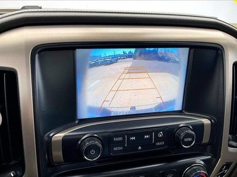Used 2016 GMC Sierra 2500 Denali w/ Duramax Plus Package AWD/4WD image 22