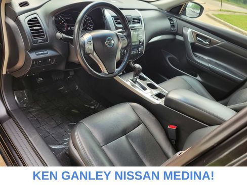 Used 2013 Nissan Altima 2.5 SL w/ 2.5 Moonroof Pkg FWD image 25