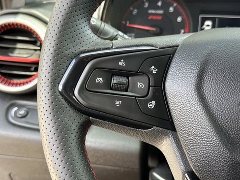 Used 2024 Chevrolet Trax RS w/ Driver Confidence Package FWD image 31