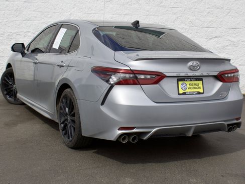 Used 2021 Toyota Camry XSE AWD/4WD image 6