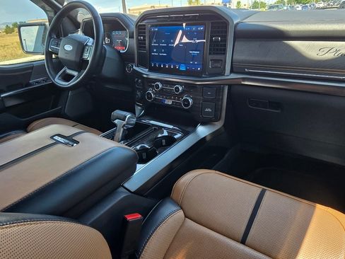 Used 2023 Ford F150 Platinum AWD/4WD image 28