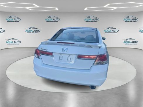 Used 2011 Honda Accord LX-P image 4