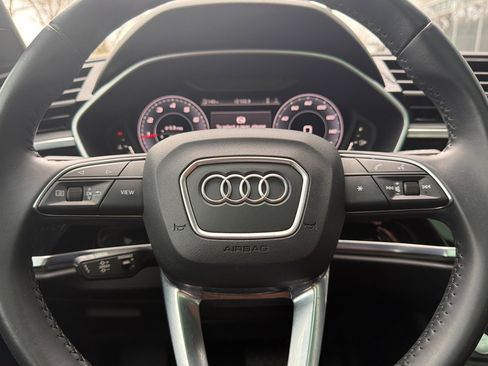 Used 2020 Audi Q3 2.0T Prestige w/ Prestige Package image 31