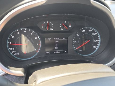 Used 2024 Chevrolet Malibu LT FWD image 25