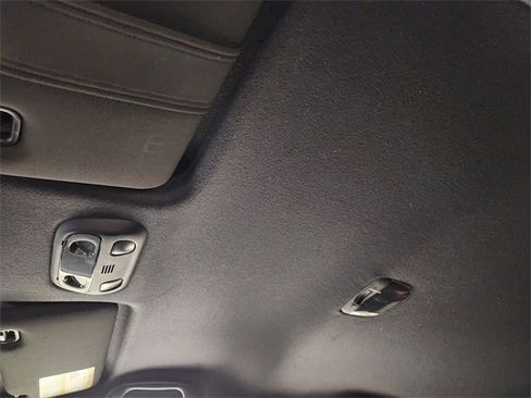 Used 2016 Subaru WRX STI image 28