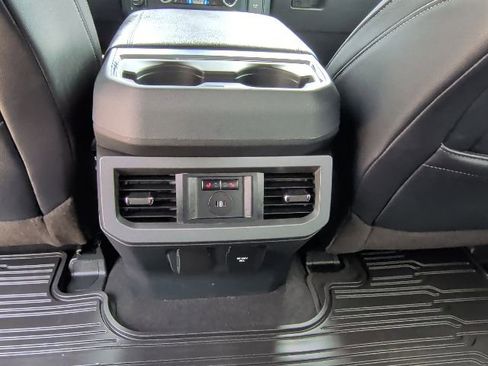 Certified 2023 Ford F250 Lariat w/ Lariat Ultimate Package AWD/4WD image 15