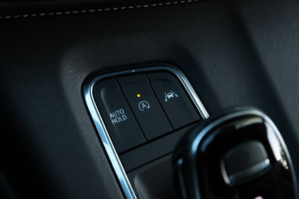 Used 2023 Cadillac Escalade Sport w/ Touring Package AWD/4WD image 38