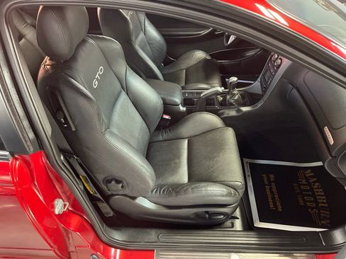 Used 2006 Pontiac GTO image 33