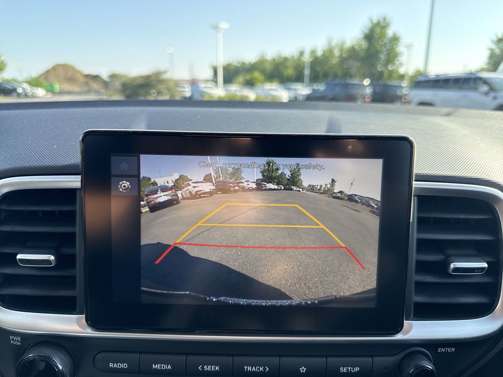 Used 2026 Hyundai Venue SEL FWD image 20