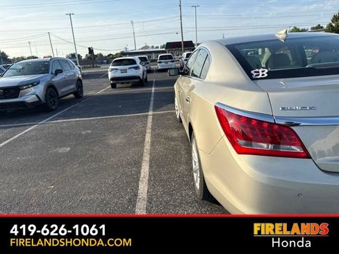 Used 2016 Buick LaCrosse Leather w/ Experience Buick Package FWD image 7