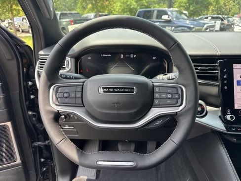 New 2026 Jeep Grand Wagoneer Limited AWD/4WD image 28
