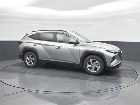 Used 2022 Hyundai Tucson SEL w/ Cargo Package FWD image 11