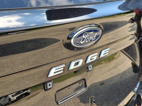 Used 2024 Ford Edge SEL w/ Convenience Package AWD/4WD image 10