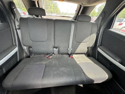 Used 2008 Pontiac Torrent 2WD image 32