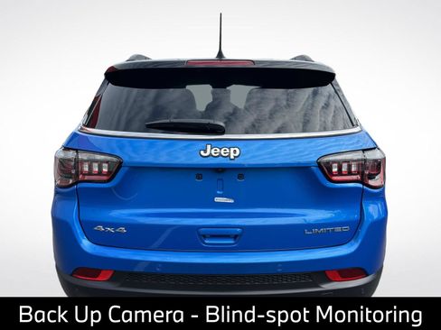 Used 2025 Jeep Compass Limited AWD/4WD image 9