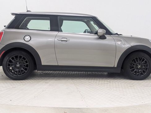 Used 2020 MINI Cooper S image 19