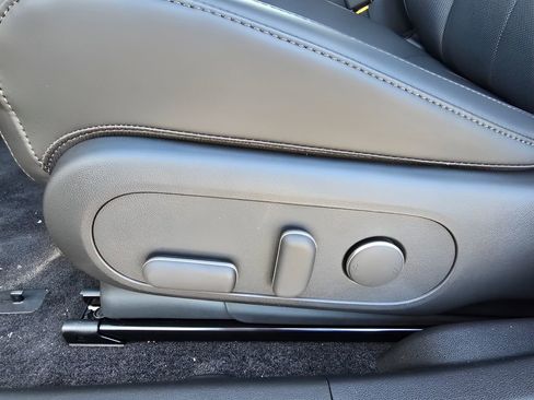 New 2026 Hyundai Ioniq 5 SEL image 16