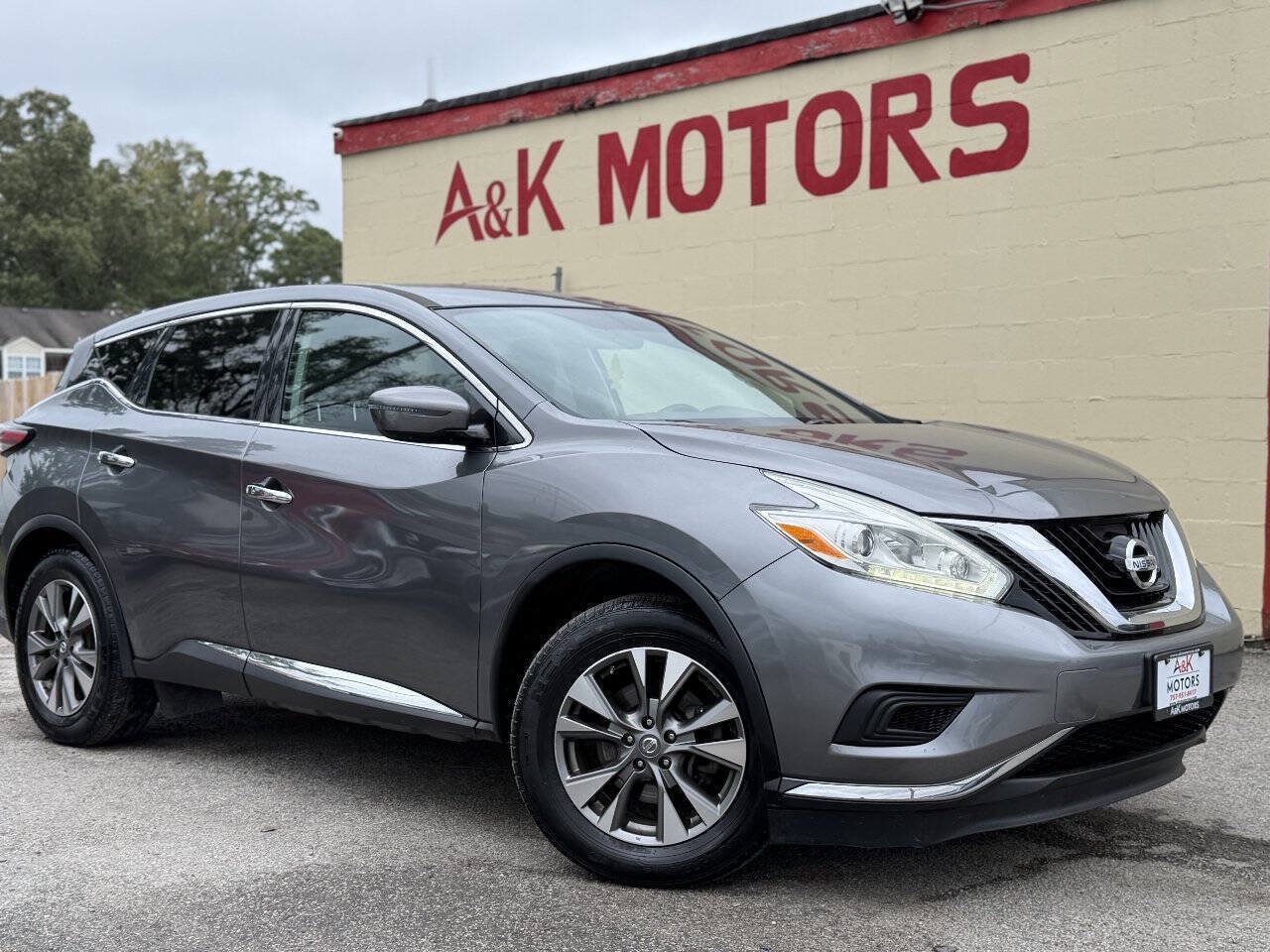 Used 2017 Nissan Murano S AWD/4WD image 1