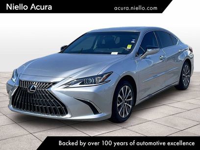 Used 2022 Lexus ES 350 w/ Accessory Package 2