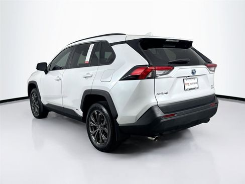 Certified 2023 Toyota RAV4 XLE Premium image 2