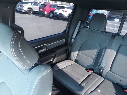 Used 2021 RAM 1500 Big Horn image 12