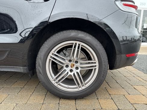 Used 2020 Porsche Macan S AWD/4WD image 29