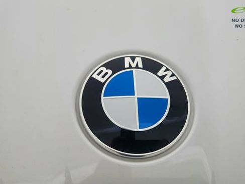Used 2026 BMW X2 xDrive28i AWD/4WD image 15