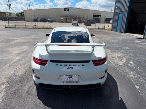 Used 2015 Porsche 911 GT3 w/ Sound Package Plus RWD image 69