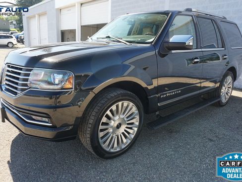 Used 2015 Lincoln Navigator 4WD w/ Equipment Group 101A Reserve image 3