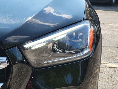 Used 2024 Mercedes-Benz GLE 350 4MATIC w/ 3rd Row Seat Package image 9