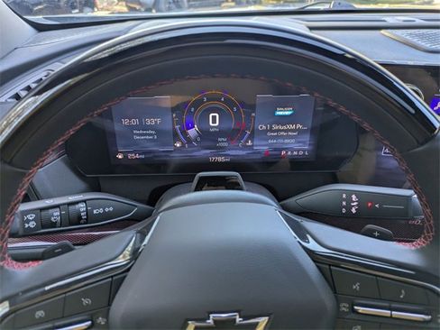 Certified 2024 Chevrolet Traverse RS image 18