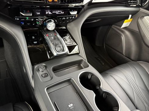 Certified 2026 Acura MDX SH-AWD w/ Advance Package image 26
